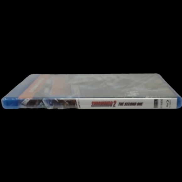 NEW SEALED BLU-RAY SHARKNADO 2 THE SECOND ONE  SHARK HAPPENS!    SYFY - Picture 3 of 3